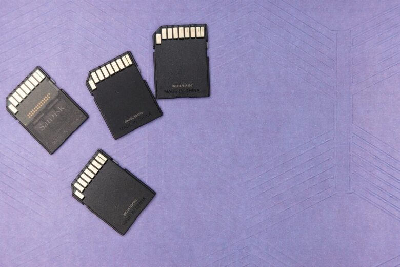 sd card, ssd, backup, storage, technology, innovative, data, internet, online, upload, communication, multimedia, research, computer, database, transmission, download, work, equipment, document, sharing, recovery, archiving, security, sd card, sd card, sd card, ssd, ssd, ssd, ssd, ssd